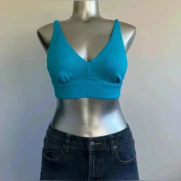 🆕Women’s |  Solid Colour Bralette - Picture 3 of 14